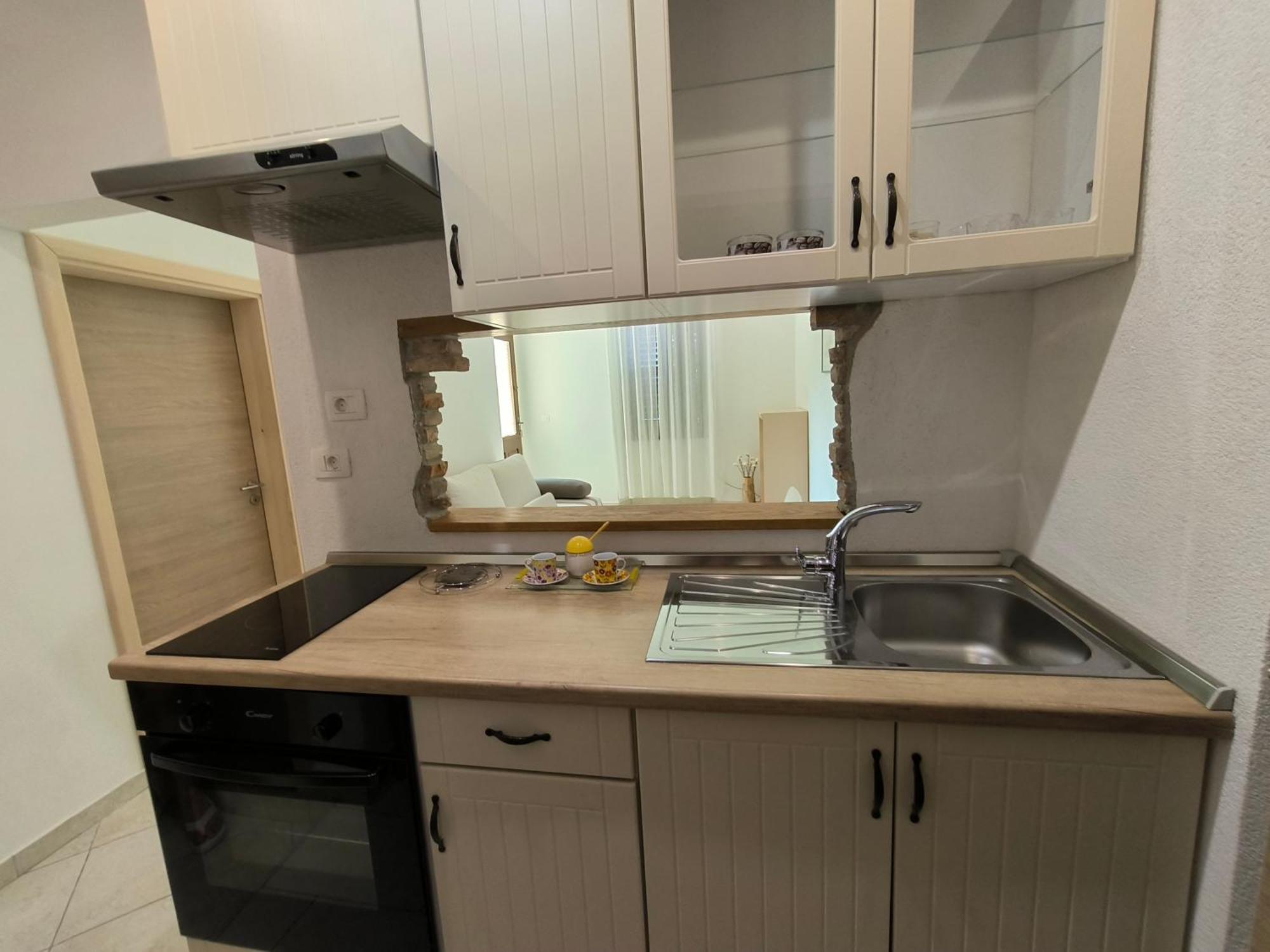 Rooms And Apartment Matika 로비니 외부 사진