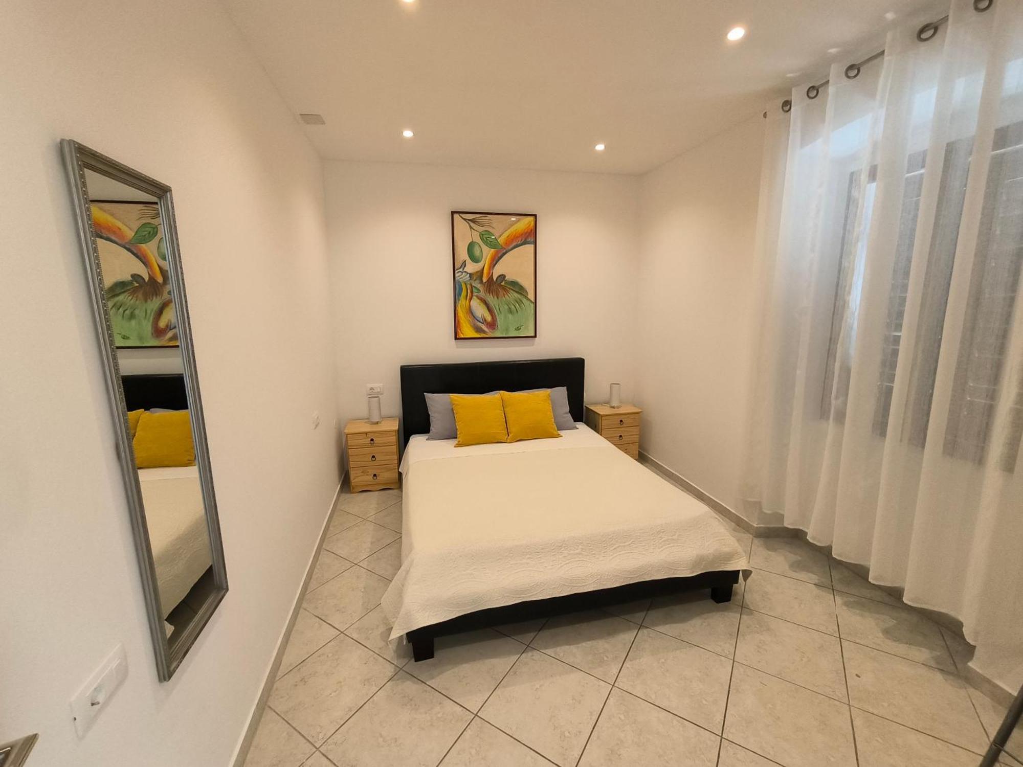 Rooms And Apartment Matika 로비니 외부 사진